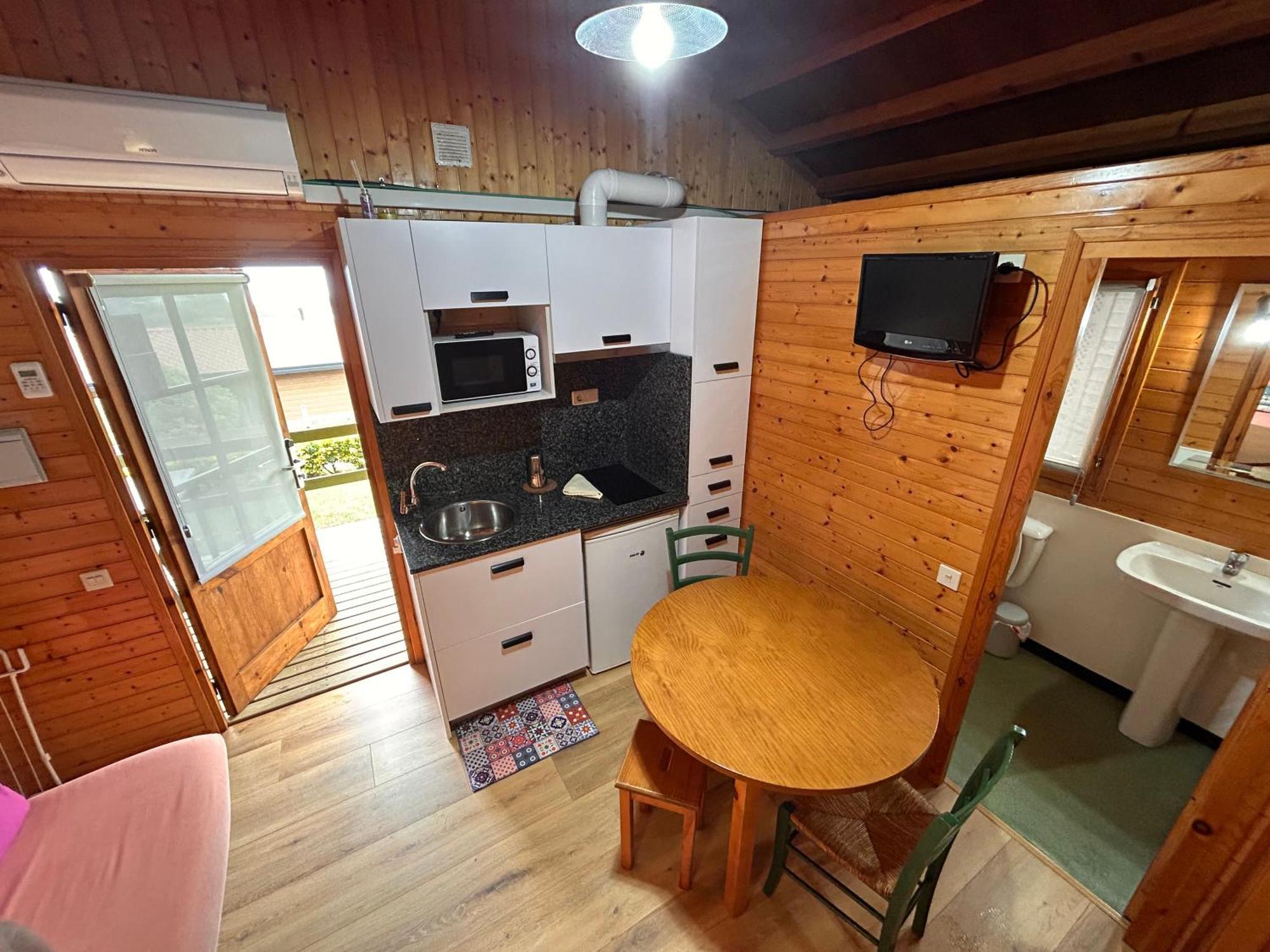 Camping & Bungalows Leagi Mendexa Exterior photo