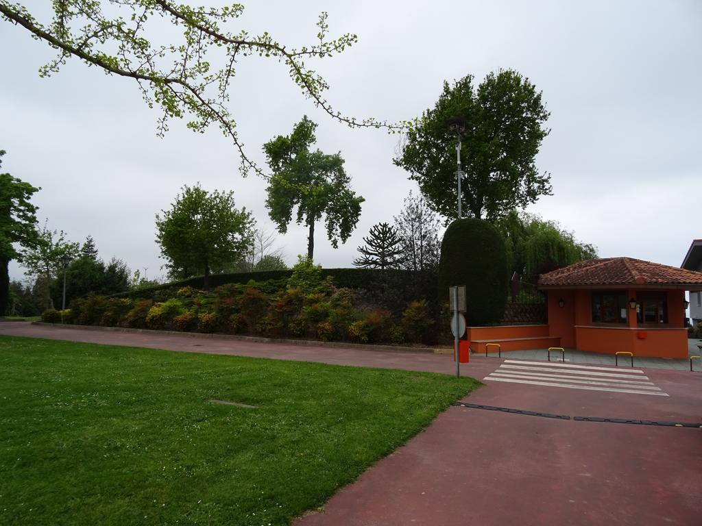 Camping & Bungalows Leagi Mendexa Exterior photo